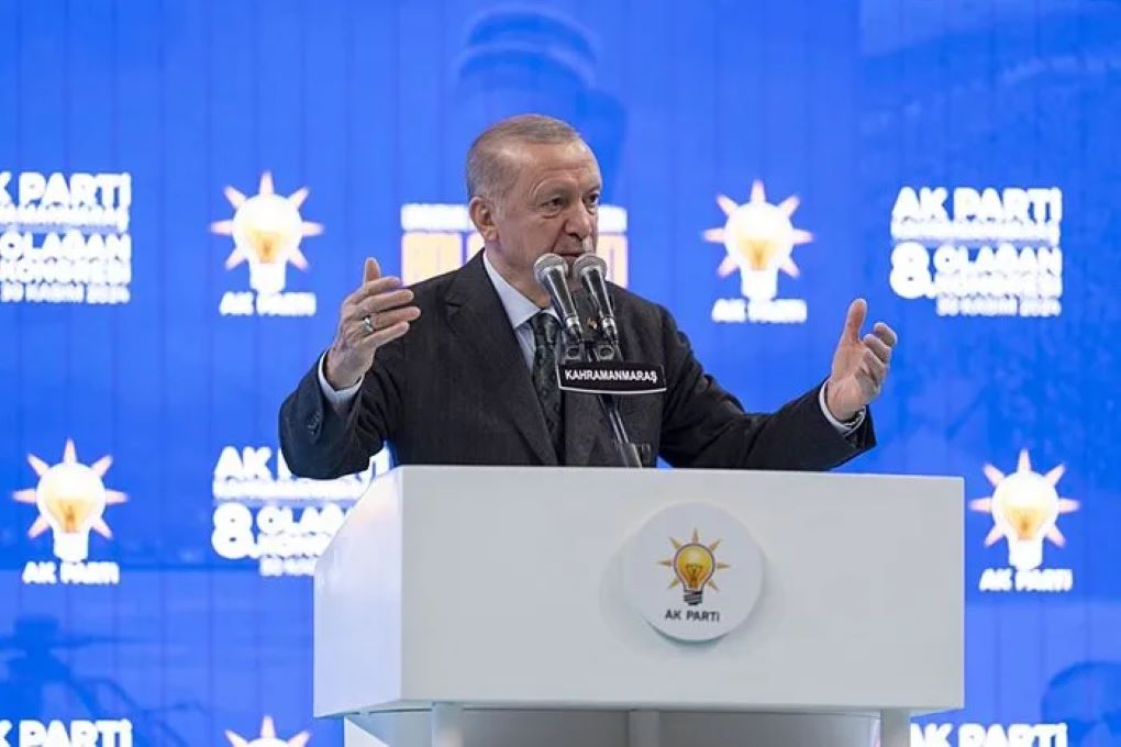 Cumhurbaşkanı Erdoğan: AK Partide Kadrolar Değişir Hizmet Sevdamız Değişmez!