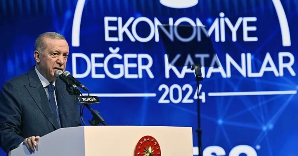 Cumhurbaşkanı Erdoğan: Türkiye'yi Geleceğe Taşıyoruz!