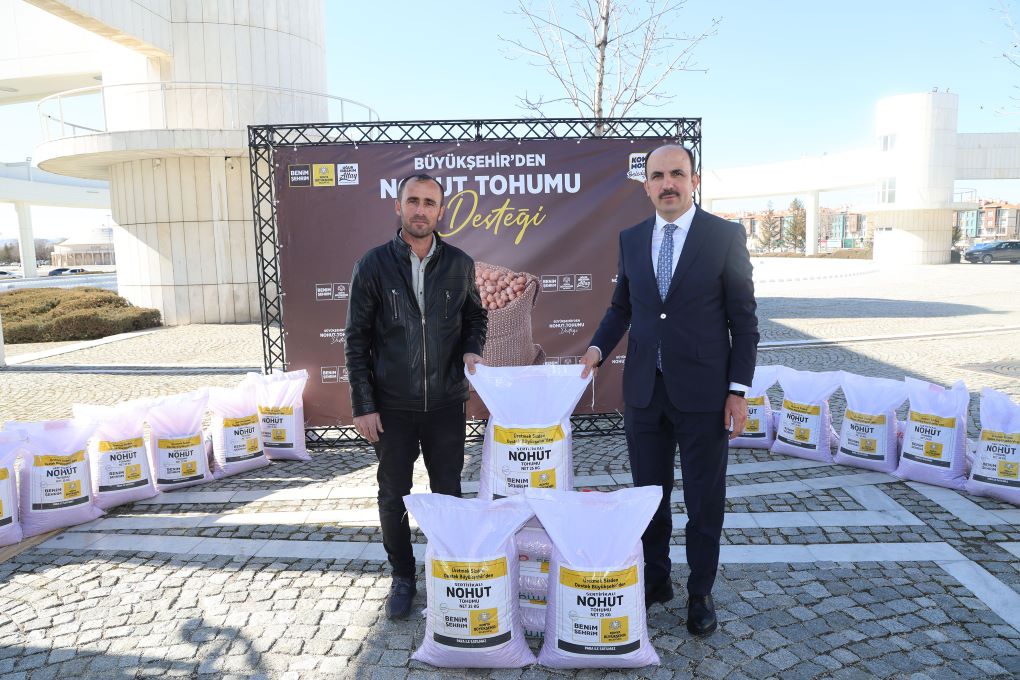 Konya Büyükşehir’den Üreticiye 108.675 Kilo Nohut Tohumu Desteği!