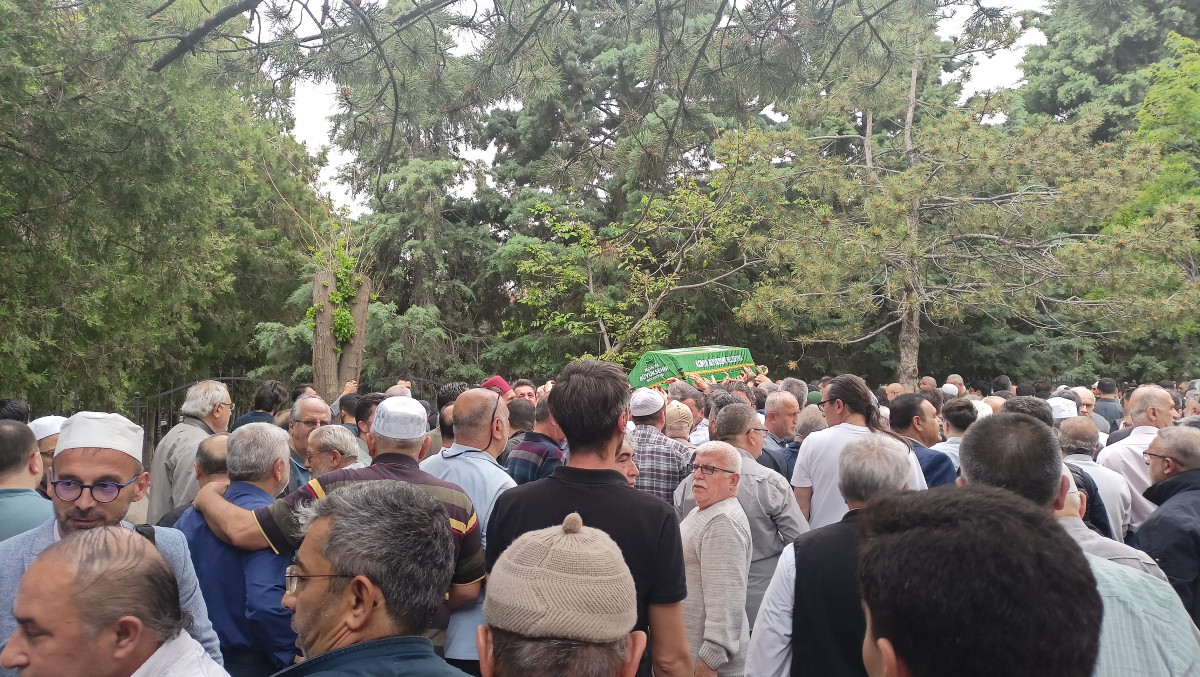 Dr. Fatih Soydemir, Son Yolculuğuna Dualarla Uğurlandı