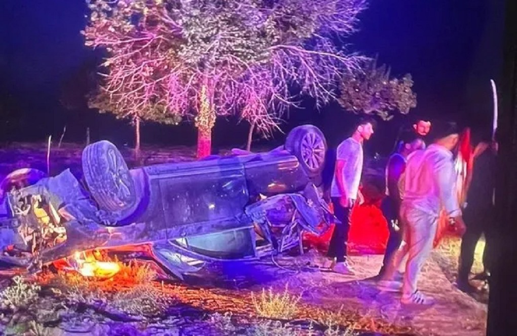 Konya Cihanbeyli'de Feci Kaza!Keskin Belediye Başkanı Cönger Ölümden Döndü!