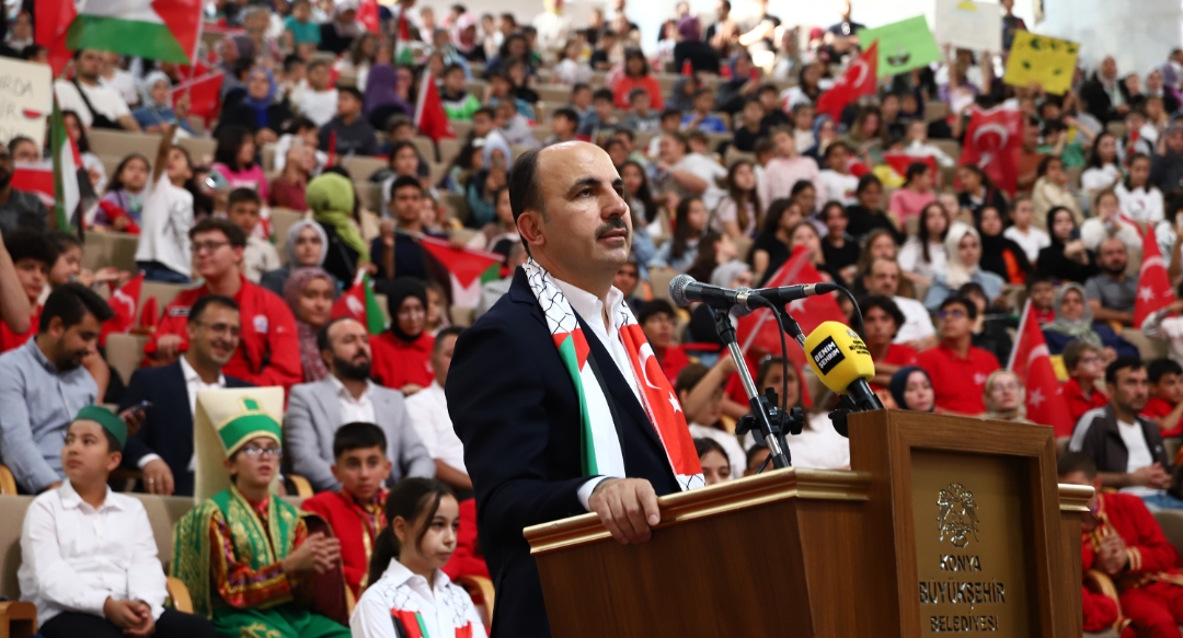 Başkan Altay: “Her daim hakikatin yanında, zalimin karşısında olacağınıza inancım tamdır”