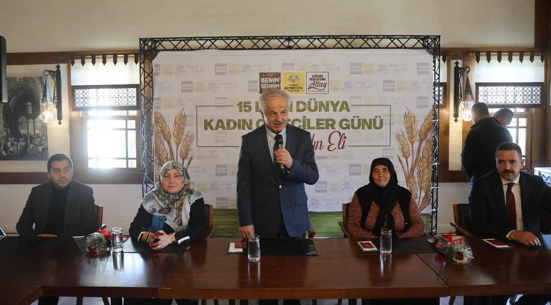 Konyalı Kadın Çiftçiler “Dünya Kadın Çiftçiler Günü”nde Büyükşehir’in Etkinliğinde Buluştu