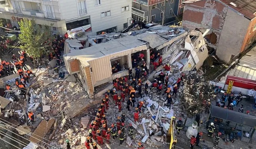 Gebze’de 7 Katlı Bina Çöktü: Bilir Ailesinden Acı Haber Geldi