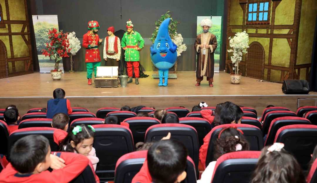 Karatay Belediyesi’nden Öğrencilere Moral ve Farkındalık Tiyatroları