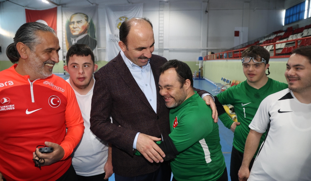 Başkan Altay: “Engelleri Birlikte Aşıyor, Kapsayıcı Bir Konya İnşa Ediyoruz”