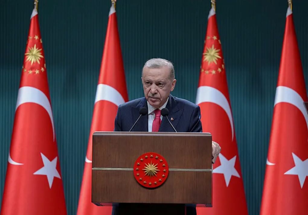 Kabine Toplanıyor: Terörle Mücadele, Yasa Dışı Bahis ve Asgari Ücret Gündemde!