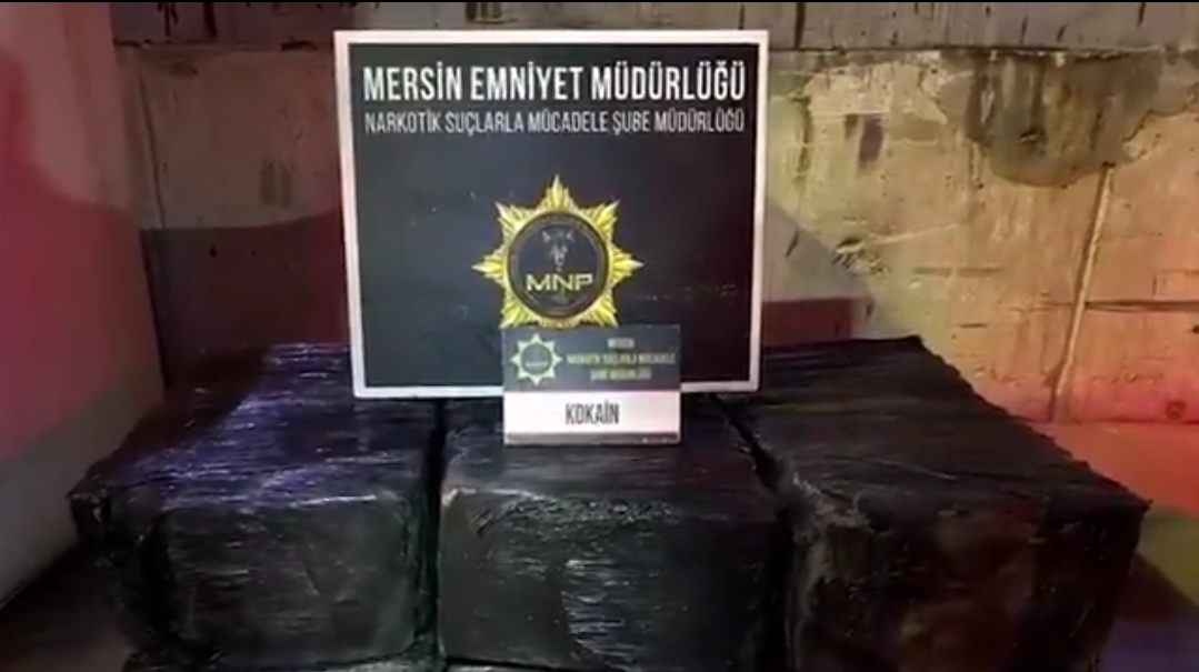 Mersin Limanı’nda Uyuşturucuya Büyük Darbe: 298 Kilo Kokain Ele Geçirildi