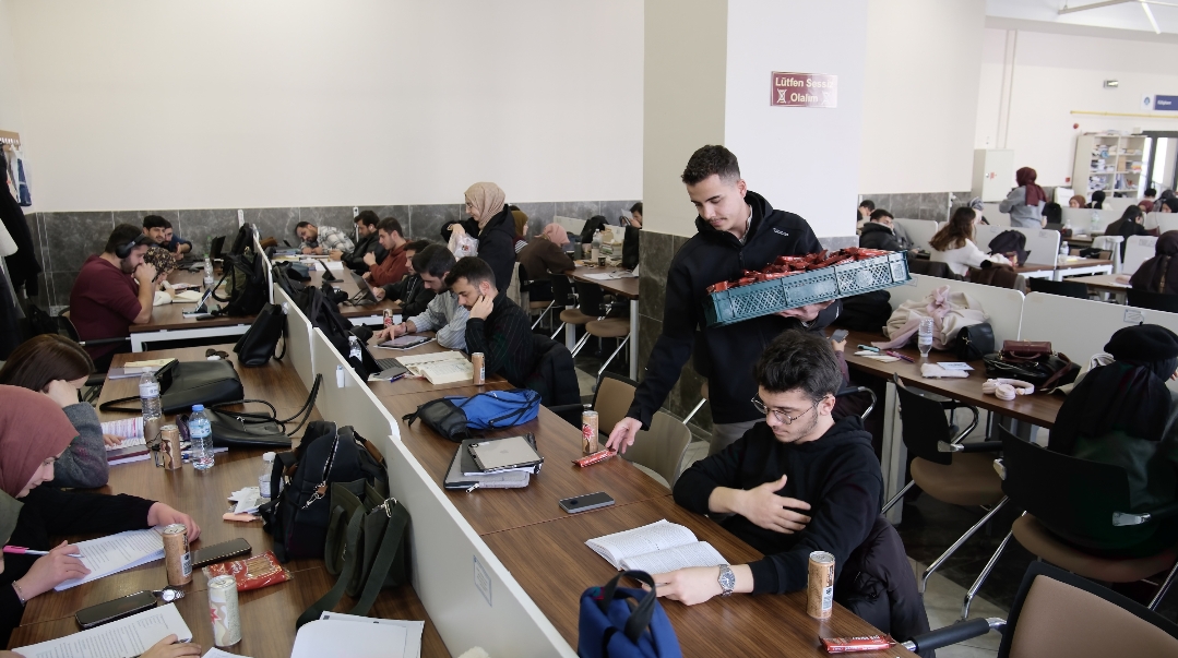 Büyükşehir Gençlik Meclisi’nden Final Döneminde Öğrencilere Moral Desteği