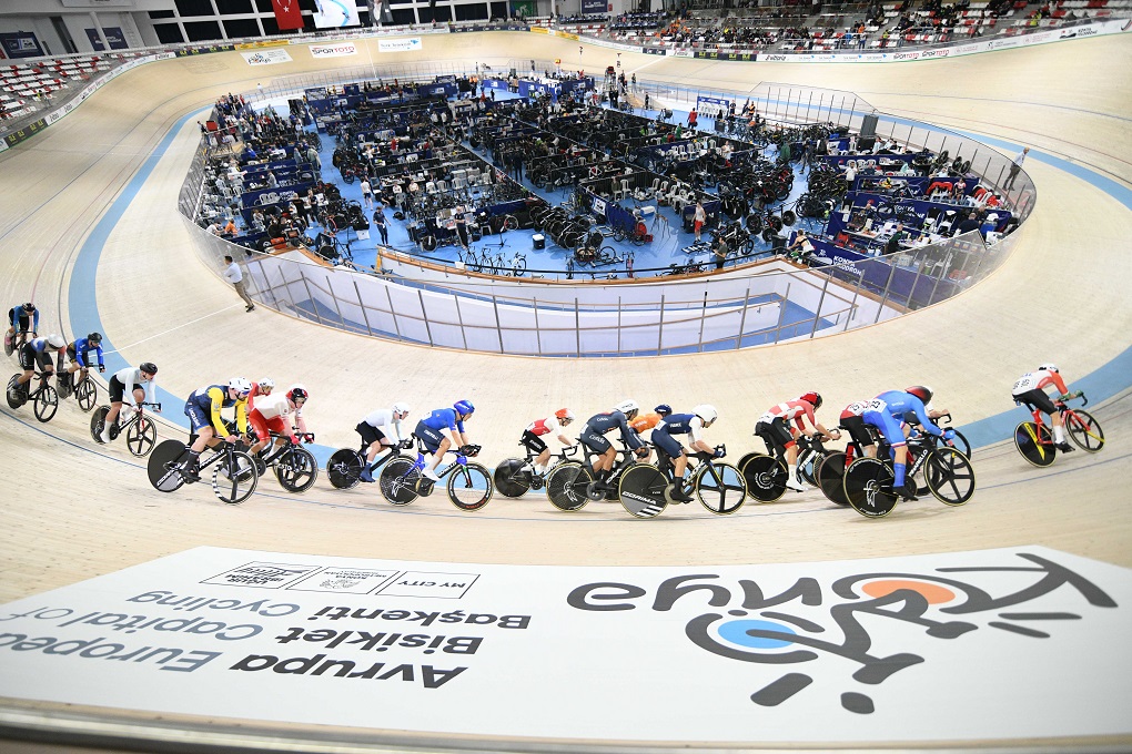 Avrupa Pist Bisikletinin Kalbi 5 Gün Boyunca Konya’da Attı!