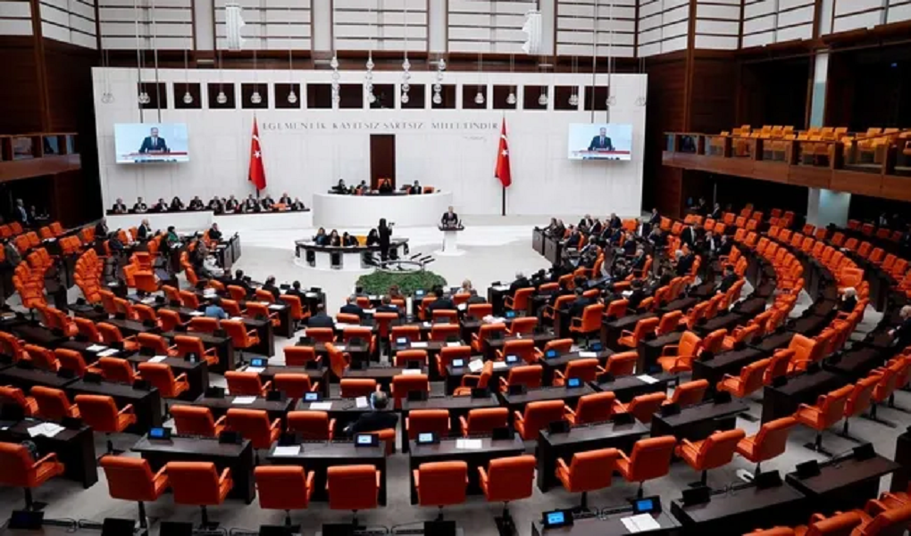 Okulda Vahşet Meclis Gündeminde: “Toplumsal Alarm, Yeni Önlemler Şart”