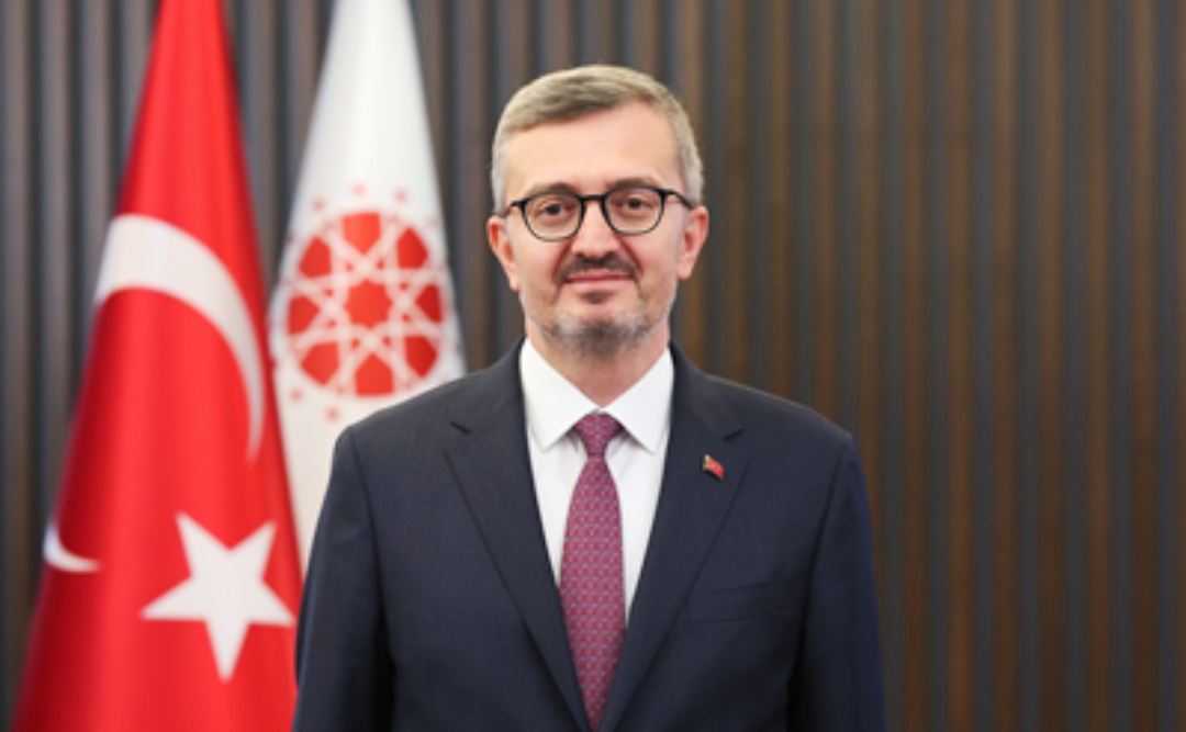 Burhanettin Duran'dan 15 Mart Uluslararası İslamofobi ile Mücadele Günü Mesajı