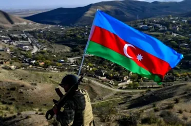 Azerbaycan Hocalı'ya bayrağı dikti! Ermeni çetelerden temizlendi