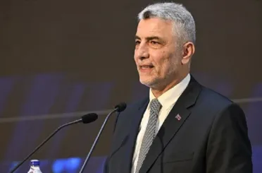 Bakan Bolat: “Gençleri Dijital Risklere Karşı Korumakta Kararlıyız”