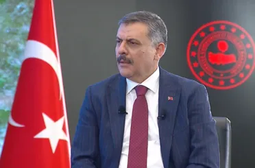 Bakan Çiftçi Açıkladı! Araç İçi Ekranlara Yeni Kural Geliyor!