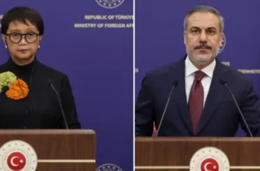 Bakan Fidan: Türkiye olarak İsrail'e açılan soykırım davasına müdahil olacağız!