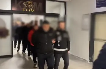 Bakan Yerlikaya:4 ilde eş zamanlı KAFES-47 operasyonu yapıldı 'Çakar' suç örgütü çökertildi