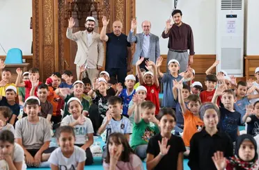 Başkan Ahmet Pekyatırmacı Yaz Kur’an Kurslarında Öğrencilerle Bir Araya Geldi