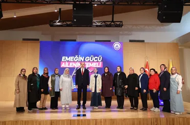 Başkan Altay “Aile Yılı” Kapsamında İlçelerden Gelen Kadınlarla Buluştu