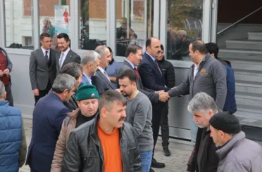 Başkan Altay Ayakkabıcılar Sanayii’nde Esnafla ve Öğrencilerle Buluştu