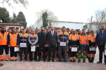 Başkan Altay Hatay’da Görev Yapan Personele Teşekkür Belgesi Takdim Etti