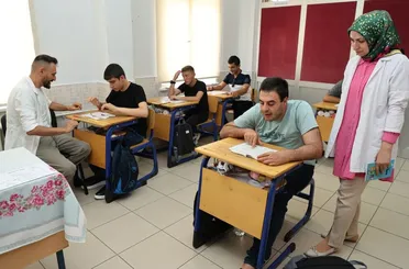 Başkan Altay: “Özel Öğrencilerimiz Özel Genç Komek Yaz Okulu’nda Yeteneklerini Keşfediyor”