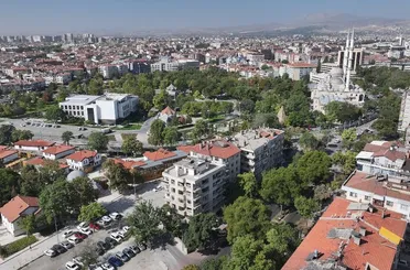Başkan Altay: “Riskli Bina Stoğunu Azaltıyor, Yeşil Dokuyu Artırıyoruz”