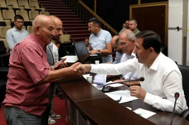  Başkan Hasan Kılca, “Karatay Söz Meclisi”Nde Vatandaşı Dinledi