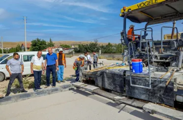 Başkan Kavuş; “Kavurucu Sıcaklara Rağmen Aynı Anda 30 Ayrı Ekiple Çalışıyoruz”