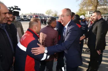 Başkan Kavuş, Mesai Arkadaşlarıyla Bayramlaştı