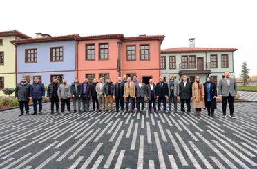 Başkan Kavuş; Suriçi Bölgesi Konya Sosyal Hayatının Merkezi Olacak!