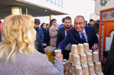 Başkan Mustafa Kavuş’tan Öğrencilere Sıcak Çorba İkramı