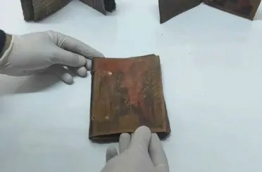 Bin yıllık olduğu düşünülen üç İncil ele geçirildi
