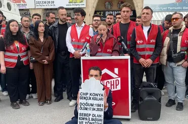 CHP Konya İl Başkanlığı Önünde Gergin Protesto