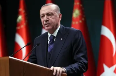 Cumhurbaşkanı Erdoğan: Öğretmenlerimize karşı şiddet olaylarına asla sessiz kalmadık, kalmayacağız!