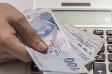 EYT'de maaşlar ne kadar olacak?Emeklilikte Yaşa Takılanlar için rakamlar ortaya çıktı!