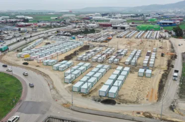 Hatay’daki Konya Konteyner Kentte 349 Konteynerin Yerleşimi Tamamlandı