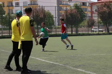 Karatay Belediyespor, Geleceğin Futbol Yıldızlarını Arıyor