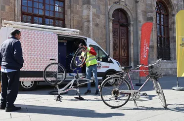 Konya Büyükşehir Belediyesi’nden “Dünya Kışın Bisikletle İşe Gitme Günü” Etkinlikleri