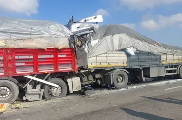 Konya Kadınhanı'nda Zincirleme Kaza! 1 Kişi Hayatını Kaybetti!