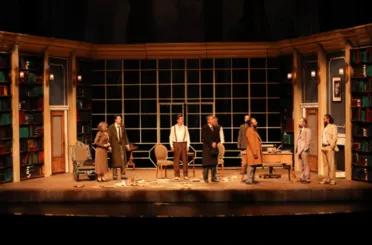 Konya Şehir Tiyatrosu, Üstad Necip Fazıl’ı “Bir Adam Yaratmak” Eserini Sahneleyerek Andı