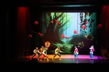 Konya Şehir Tiyatrosu’ndan Minik Seyircilere Keyifli Bir Oyun: "Hiçu’da Yolculuk"