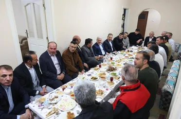 Konya Valisi İbrahim Akın Çiftçilerle İftar Sofrasında Buluştu