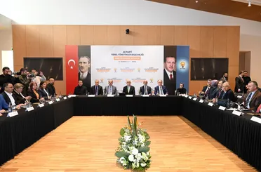 Konya’da 'Ak Partili Büyükşehir Belediye Başkanları' Bir Araya Geldi!