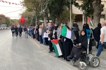 Konya'da Akademisyenler Gazze için yürüyecek