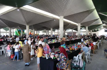 Konya’da Çocuklar, 2. El Oyuncak Pazarı ile Hem Eğlendi Hem Öğrendi!