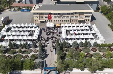 Konya'da Gençler Sanayiyle Buluşuyor !MEİF’25 İçin Geri Sayım Başladı! 