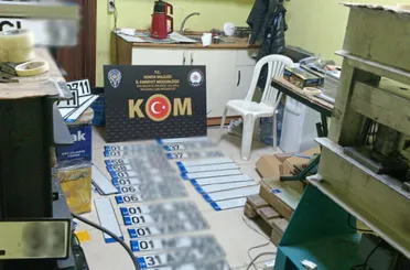 Konya’da Gümrük Kaçağı Araç ve Sahte Plaka Operasyonu!