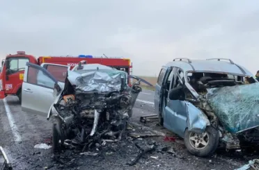 Konya’da kamyonetler çarpıştı: 4 ölü