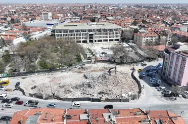 Konya’da Kentsel Dönüşüm Hamlesi: Beşyol Kavşağı’nda Yıkım Süreci Tamamlandı